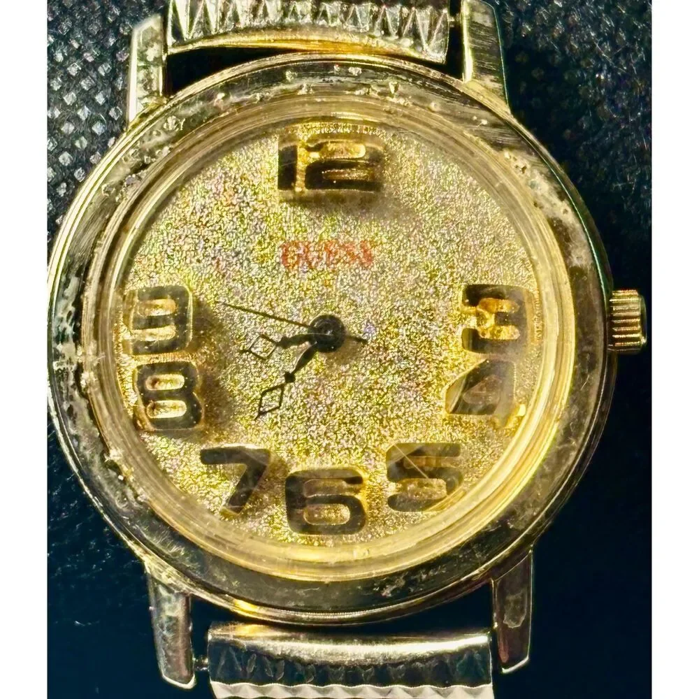 VINTAGE 1994 GUESS GLITTER DIAL WATCH